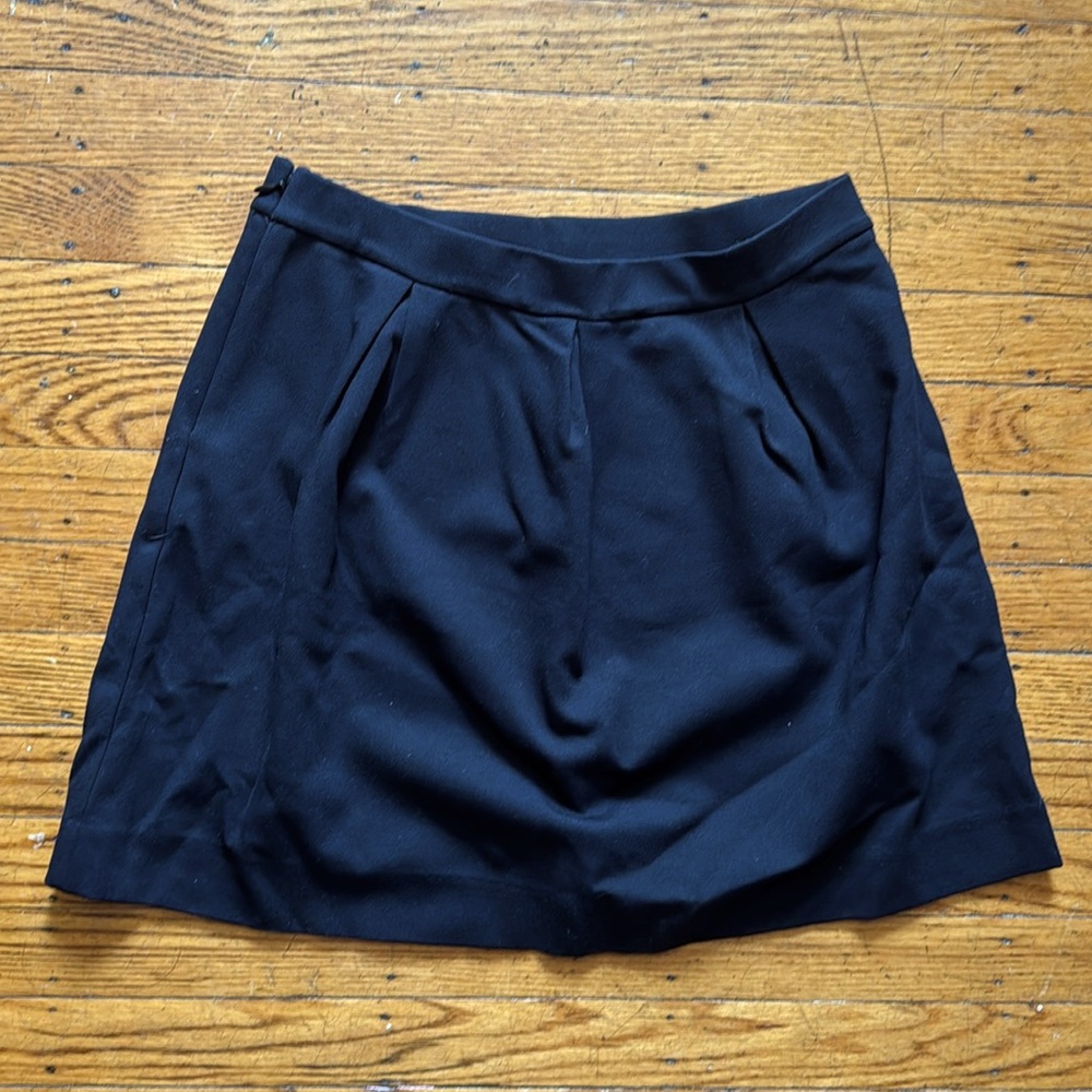 Madewell pleated skirt (black)